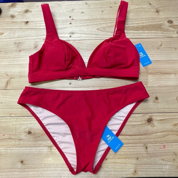 Cupshe Red Bikini Set Padded Top Low Rise Swimsuit Beach Pool Party - Picture 1 of 5